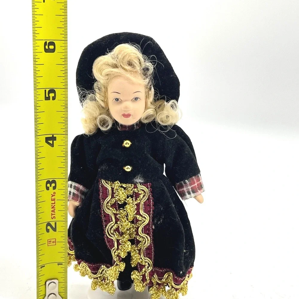 Vintage Miniature Porcelain Doll‎ Blonde Velvet Gold Trim Victorian Style 6in